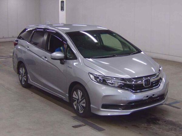 Honda Shuttle HYBRID HONDA SENSING