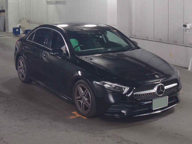 Mercedes-Benz A-class Sedan A200D SEDAN AMG LINE