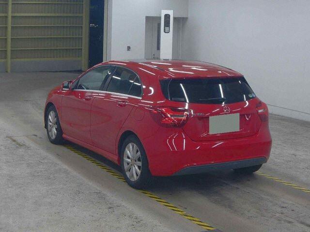Mercedes-Benz A-class A180