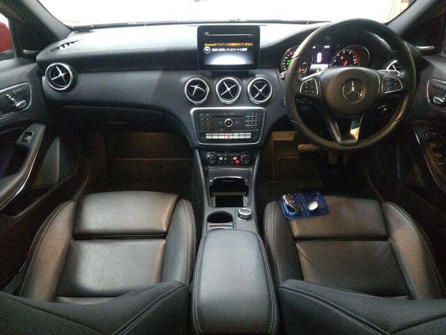 Mercedes-Benz A-class A180