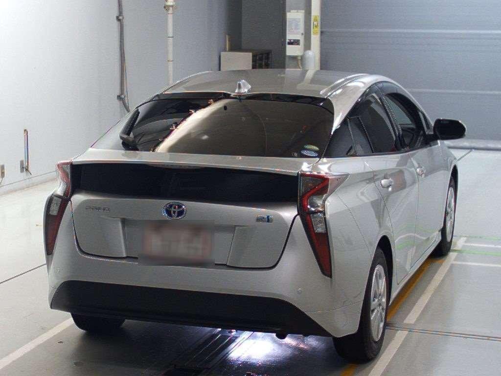 Toyota Prius  S