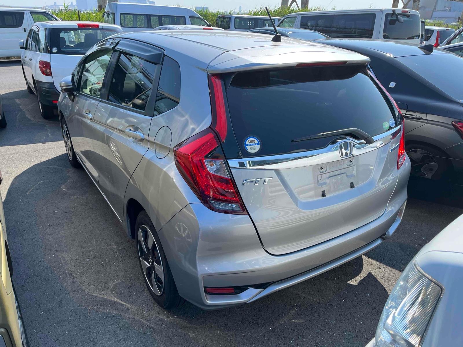 Honda Fit HYBRID F