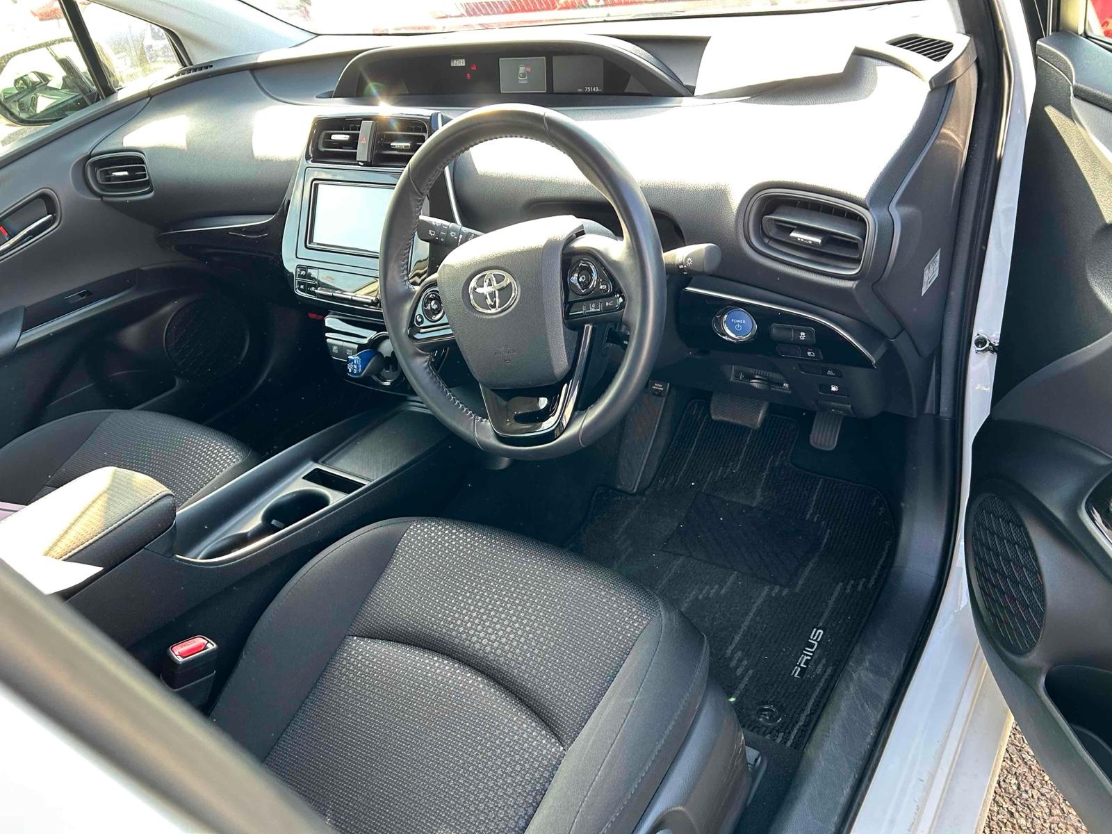Toyota Prius S
