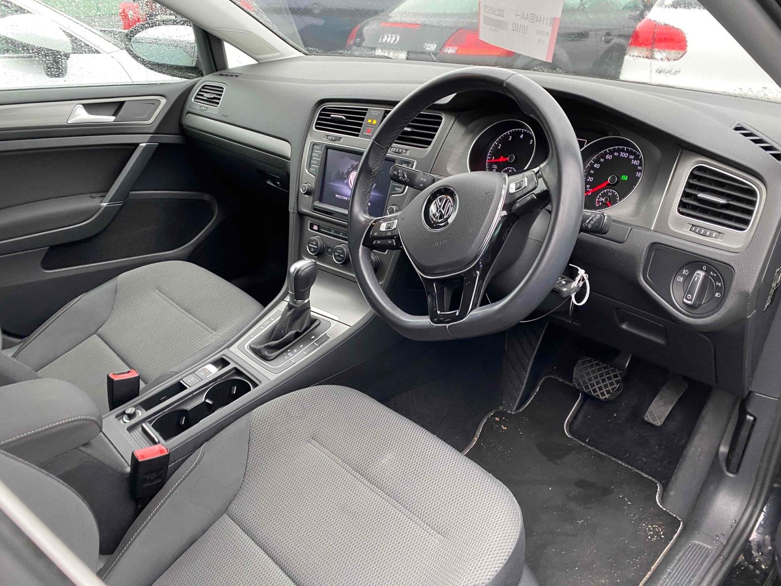 Volkswagen Golf TSI COMFORT LINE