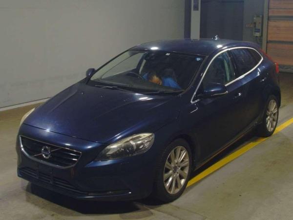 Volvo V40 T4 SE