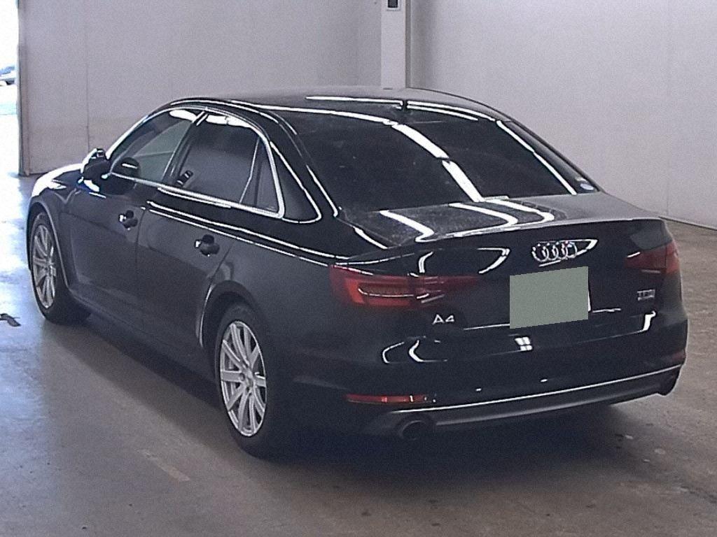 Audi A4 2.0TFSIKWA SPOILER TSU