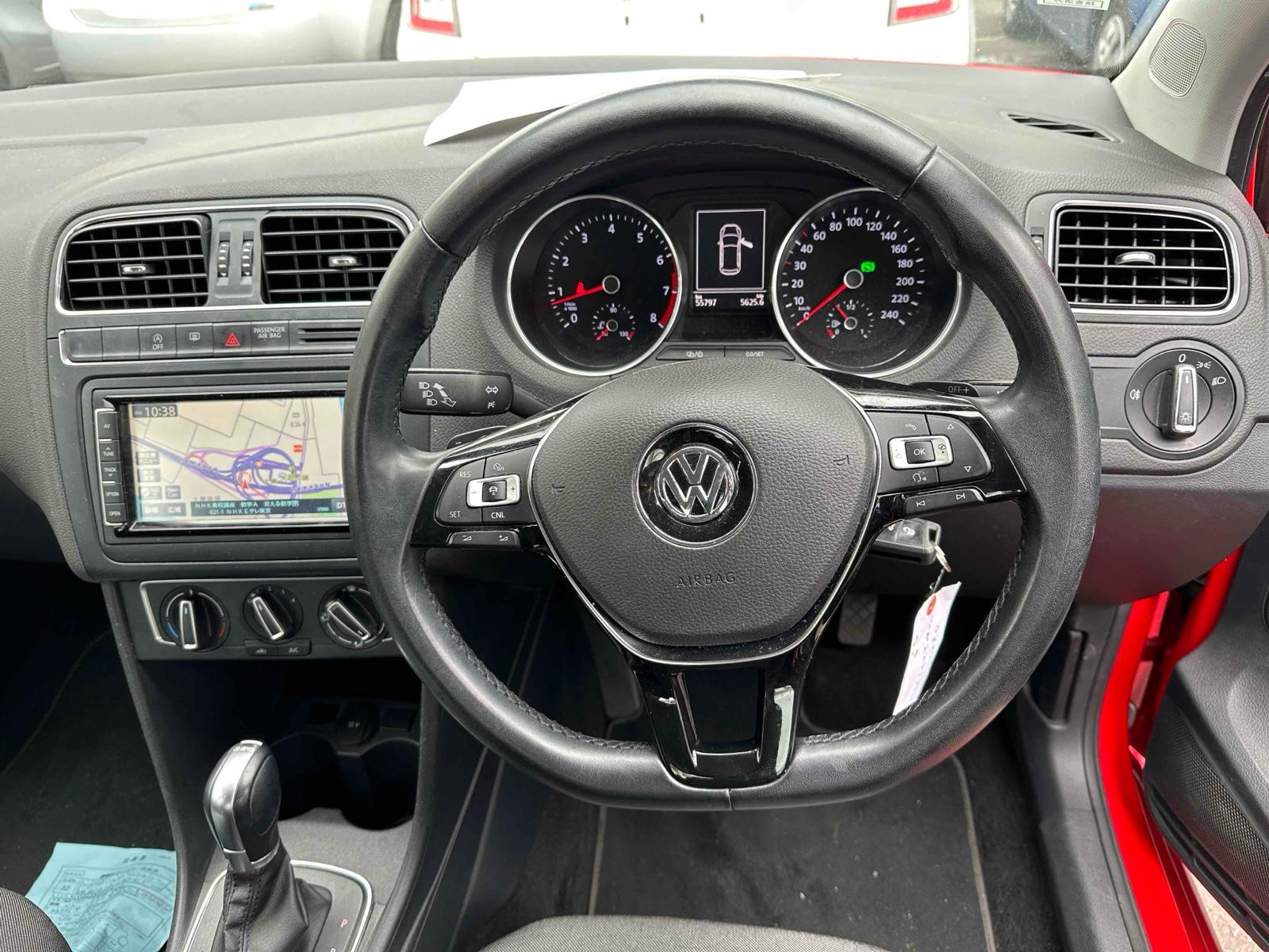 Volkswagen Polo TSI COMFORT LINE