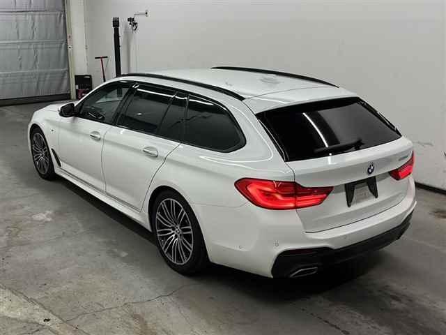 BMW 523D TOURING M SPORT 2.0