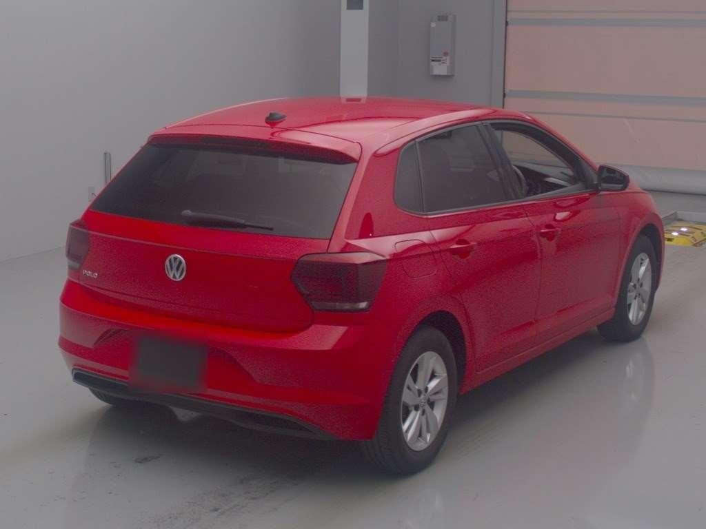 Volkswagen Polo TSIｺﾝﾌｫｰﾄﾗｲﾝ