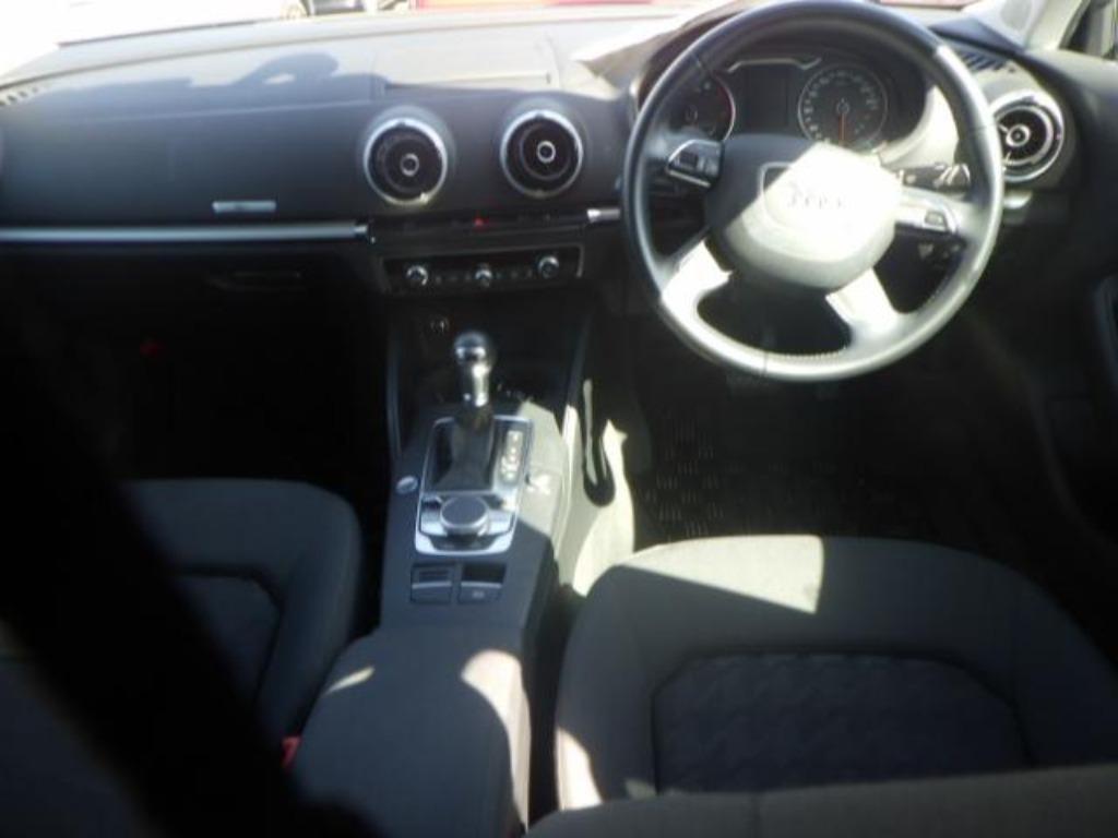 Audi A3 ｽﾎﾟｰﾂﾊﾞｯｸ1.4TFSI