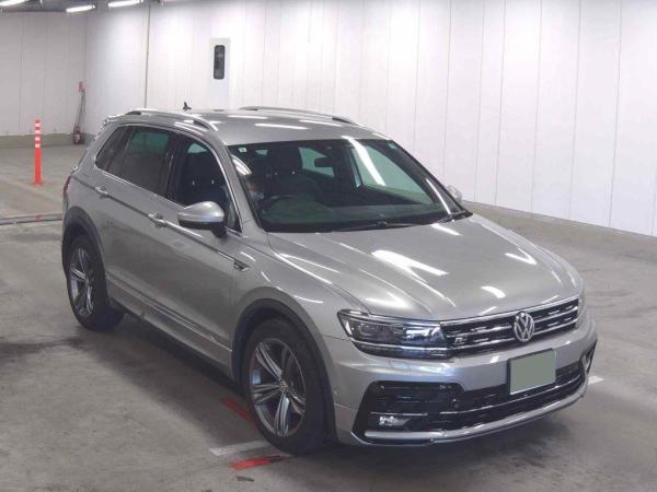 Volkswagen Tiguan TSI R LINE