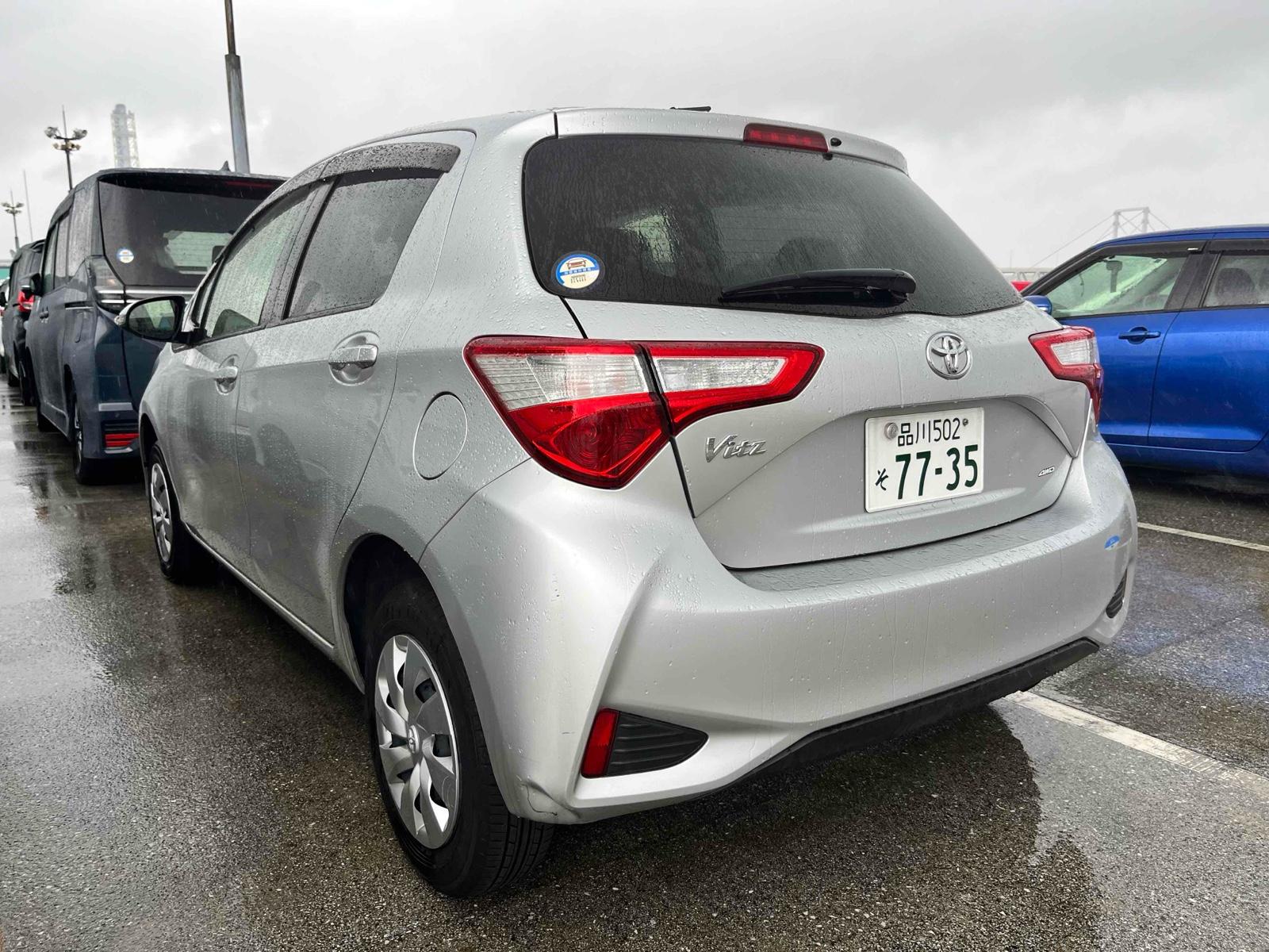 Toyota Vitz F