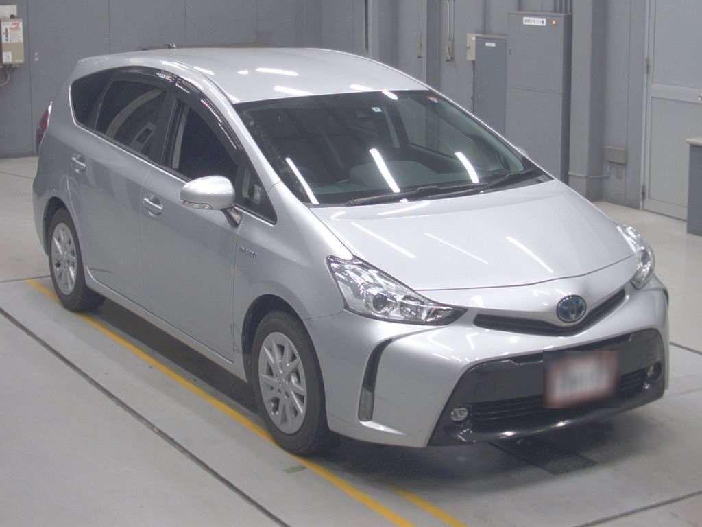 Toyota Prius ALPHA S