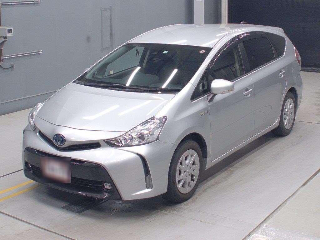 Toyota Prius ALPHA S