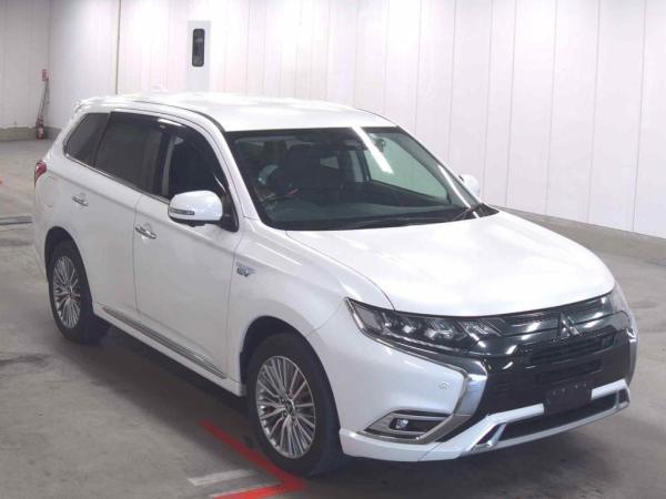 Mitsubishi Outlander Phev G PLUS PACKAGE