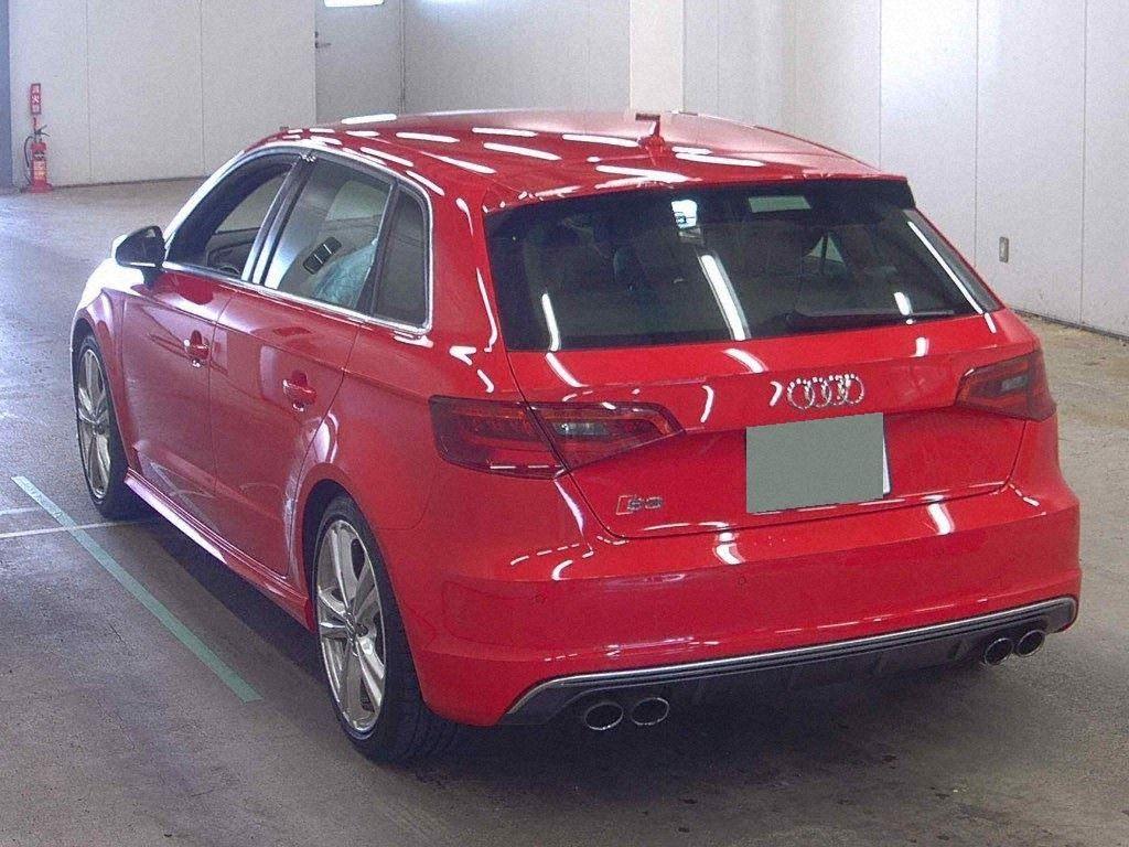 Audi S3 4WD SPORTSBACK