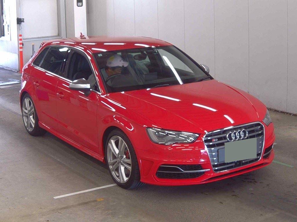 Audi S3 4WD SPORTSBACK