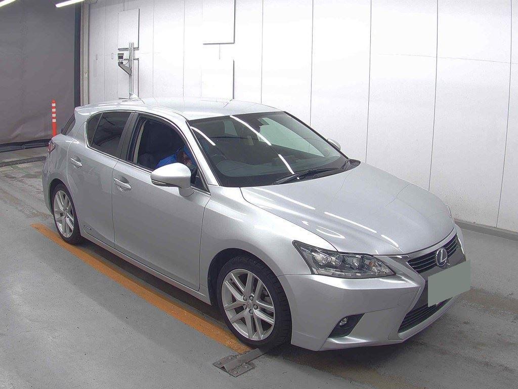 Lexus CT CT200H VER-C