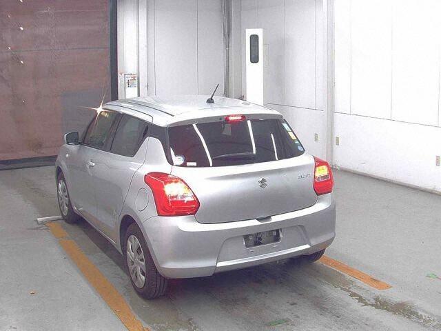 Suzuki Swift 5D XG LIMITED
