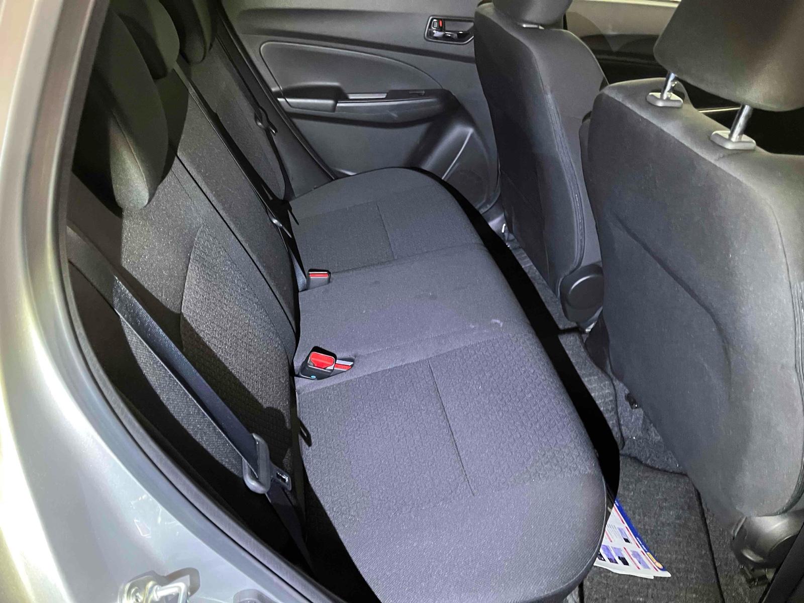 Suzuki Swift 5D XG LIMITED