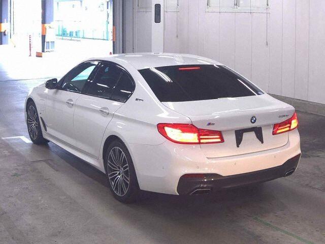 BMW 5 Series 4d 530E M-SPORT IPERFORMANCE
