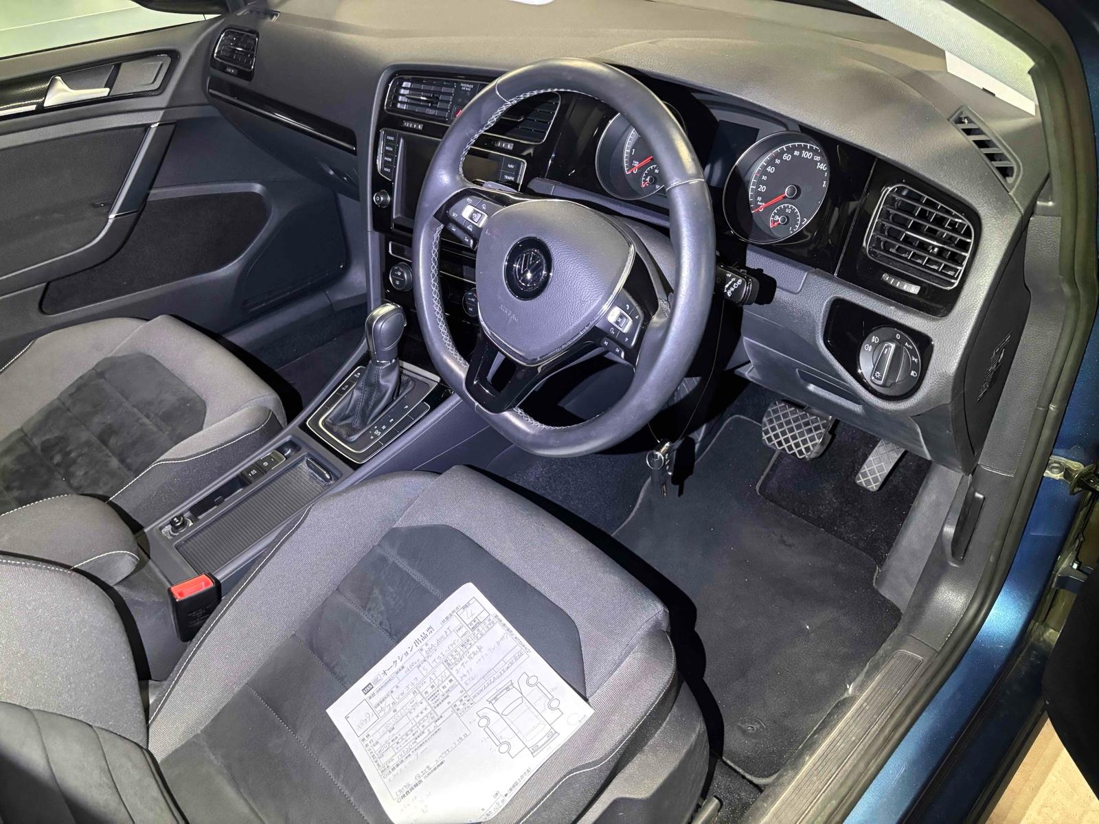 Volkswagen Golf TSI HIGH LINE
