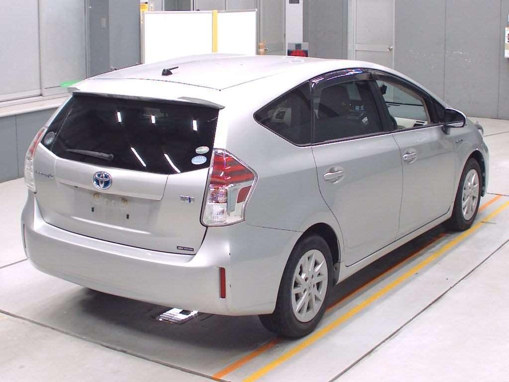 Toyota Prius ALPHA S