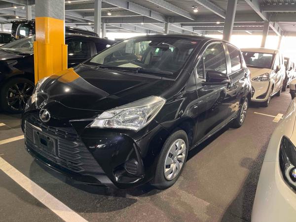 Toyota Vitz F