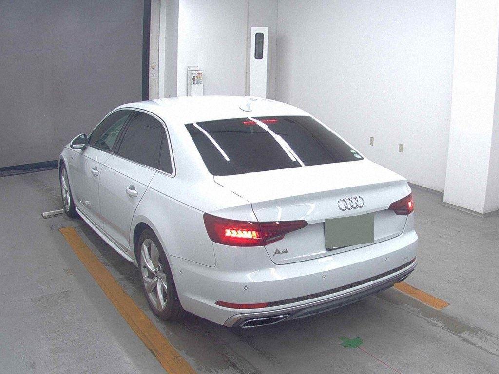 Audi A4 40TFSI SPOILER SLAIP