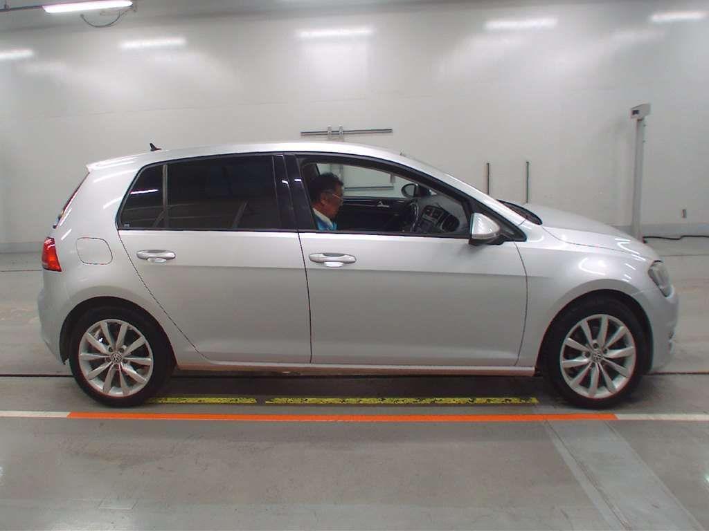 Volkswagen Golf TSI HIGH LINE BMT