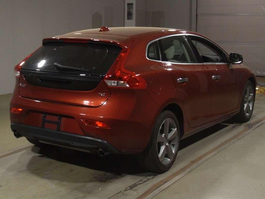 Volvo V40 T4 SE