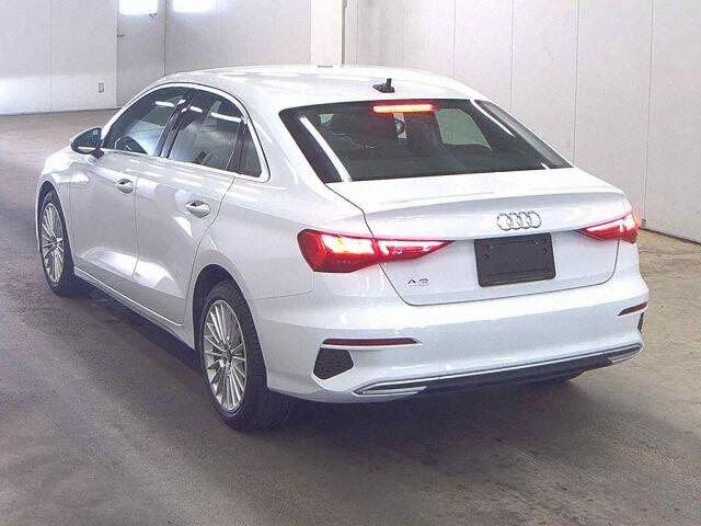 Audi A3 Sedan 30TFSI ADVANCED