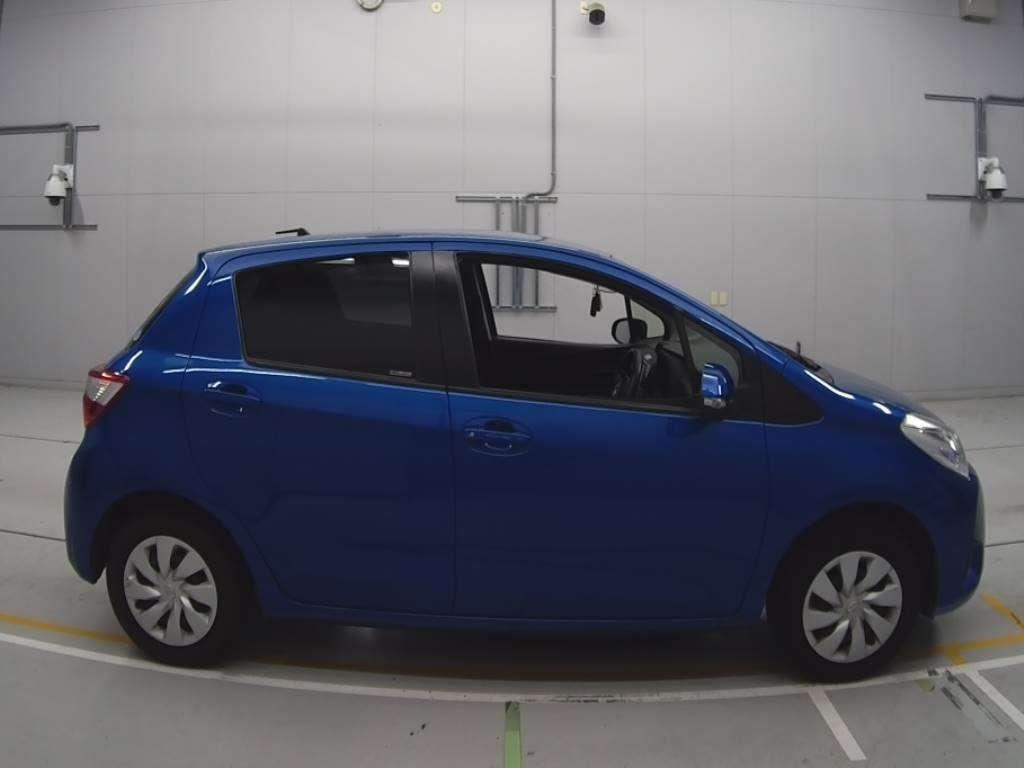 Toyota Vitz F