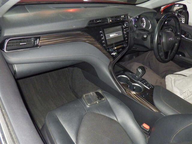 Toyota Camry G LEATHER PACKAGE