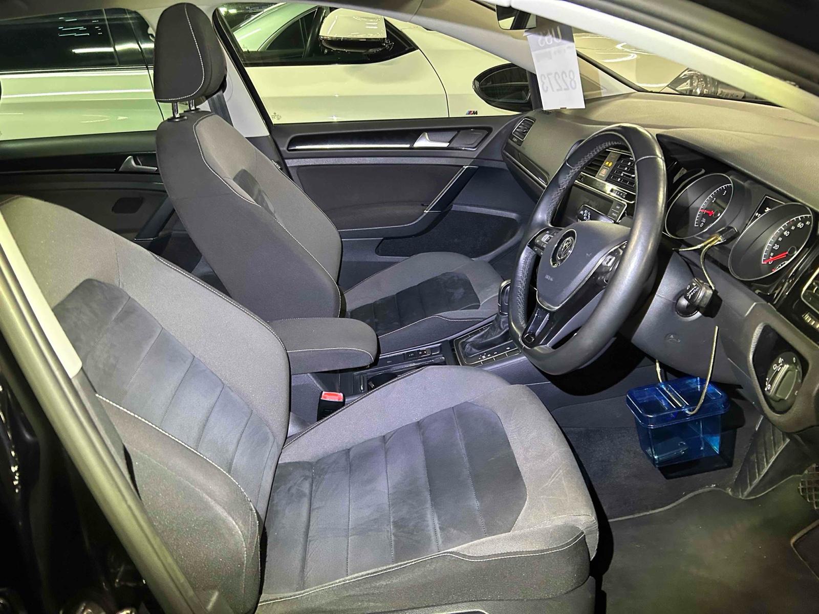Volkswagen Golf TSI HIGH LINE