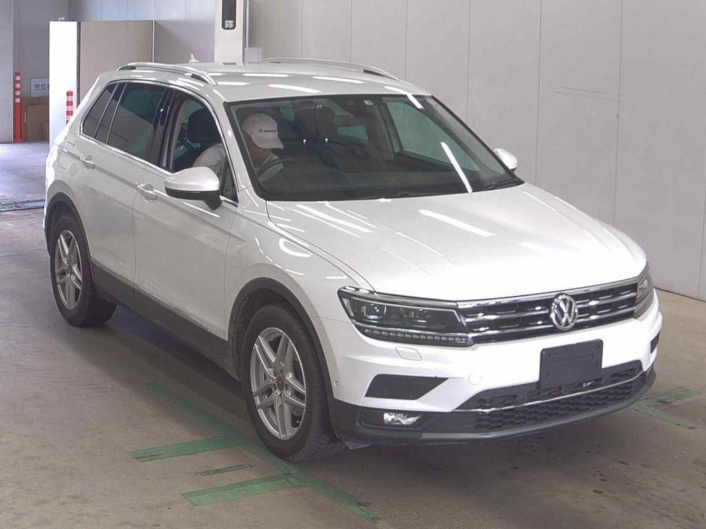 Volkswagen Tiguan TDI4 MOTION HIGH LINE