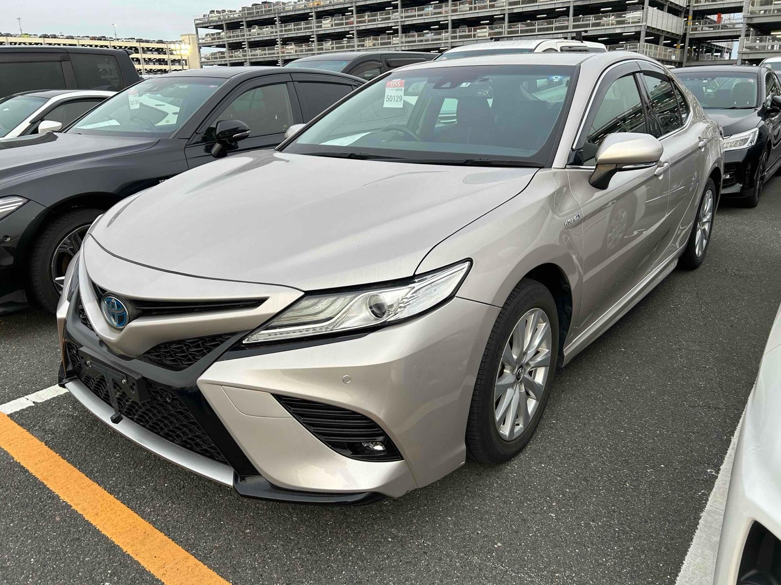 Toyota Camry HYBRID WS