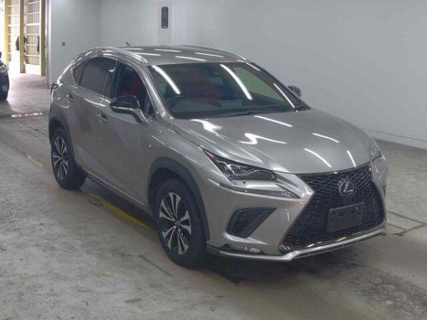 Lexus NX NX300H F SPORT
