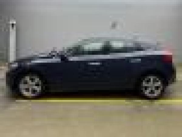 Volvo V40 T4