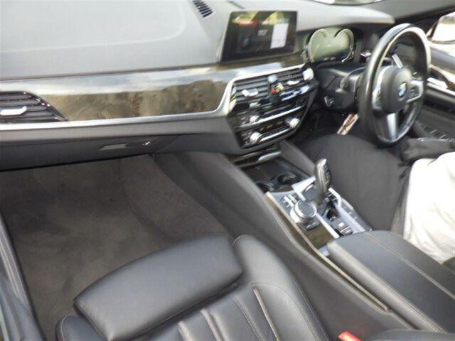 BMW 5 Series 4d 530E M-SPORT IPERFORMANCE