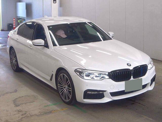 BMW 5 Series 4d 530E M-SPORT IPERFORMANCE