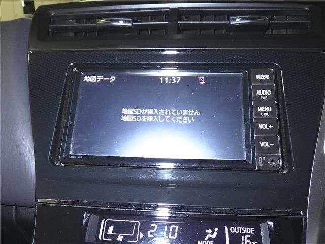 Toyota Prius ALPHA S