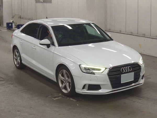 Audi A3 Sedan 30TFSI SPORT