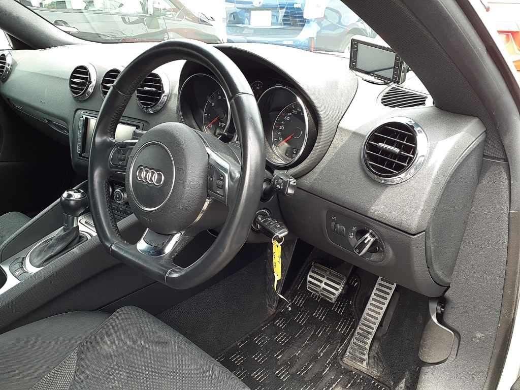 Audi TT 2.0TFSI QUATTRO 4WD