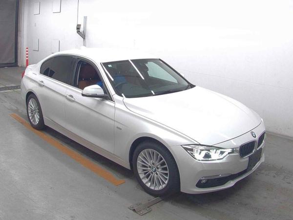 BMW 3 Series 4d 320D LUXURY