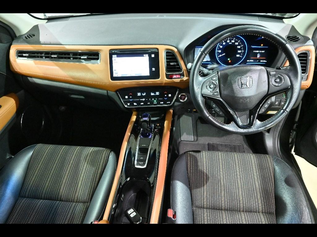 Honda VEZEL HYBRID Z