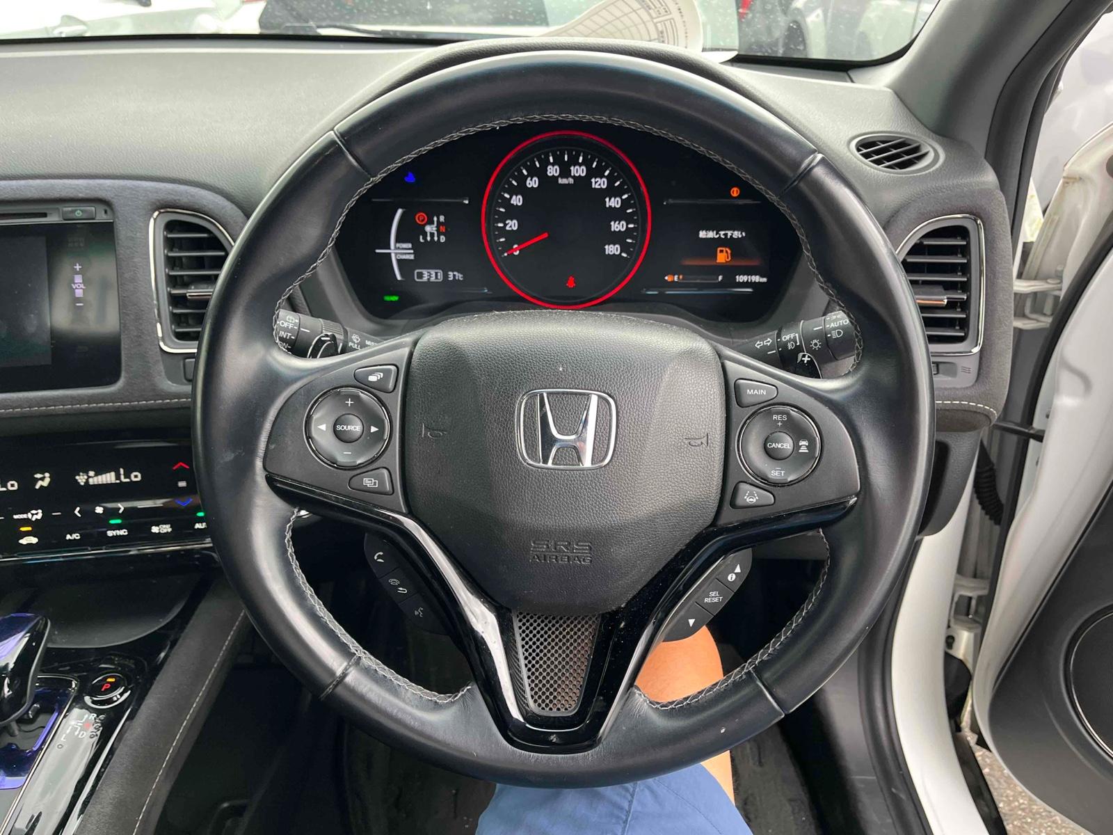 Honda VEZEL RS HYBRID 