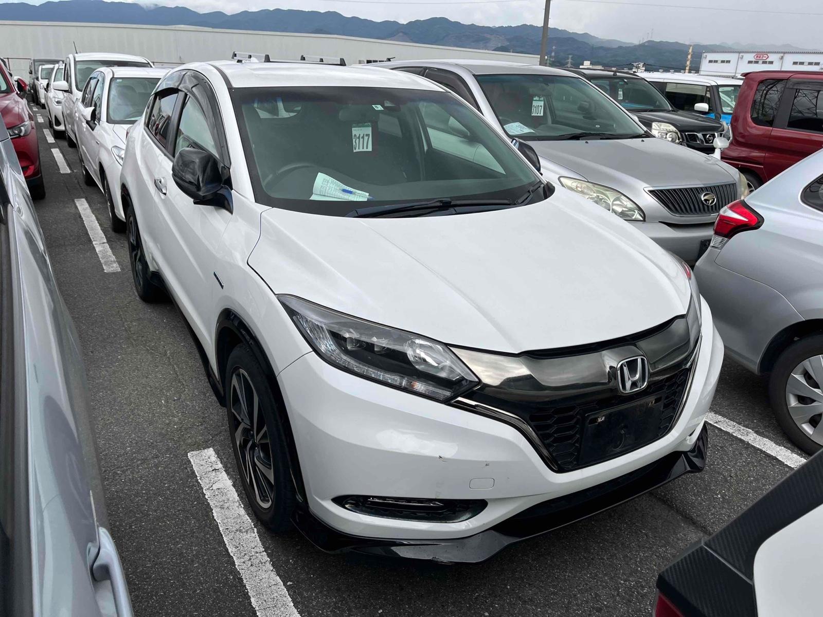 Honda VEZEL RS HYBRID 