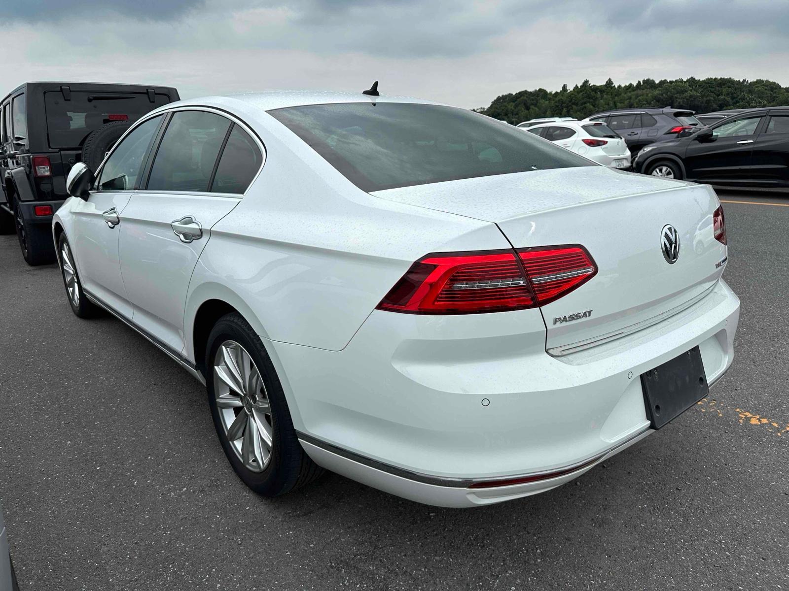 Volkswagen Passat TSI ELEGANCE LINE