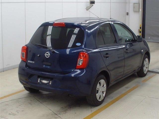 Nissan MARCH S